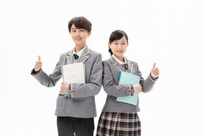 小孩学主持人需要什么条件？儿童学主持人的好处？