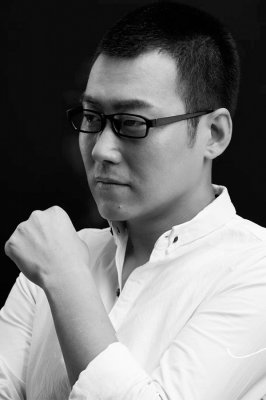 杨飞